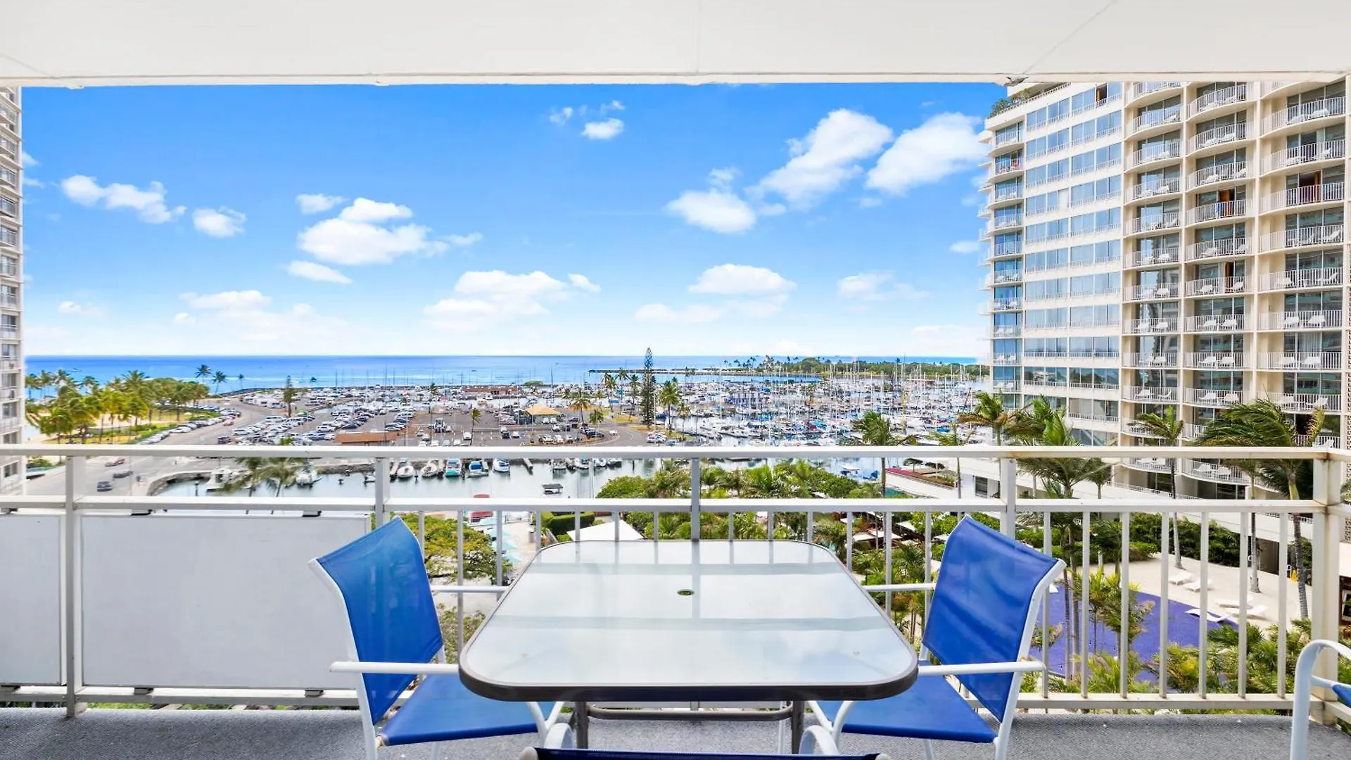 Ilikai Hotel 2Br Honolulu Apartment