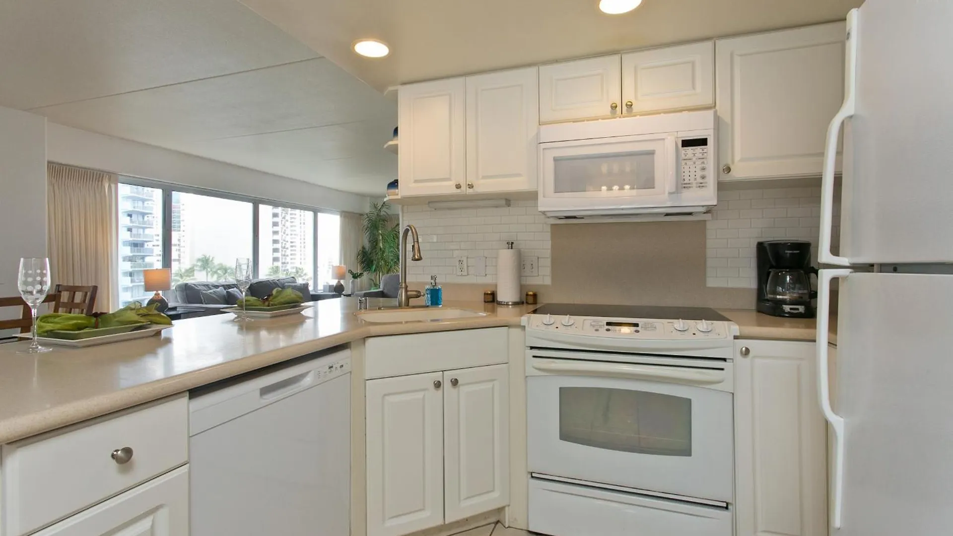 Ilikai Hotel 2Br Honolulu